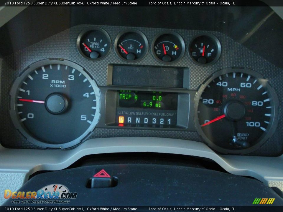 2010 Ford F250 Super Duty XL SuperCab 4x4 Oxford White / Medium Stone Photo #9