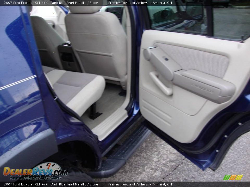 2007 Ford Explorer XLT 4x4 Dark Blue Pearl Metallic / Stone Photo #13