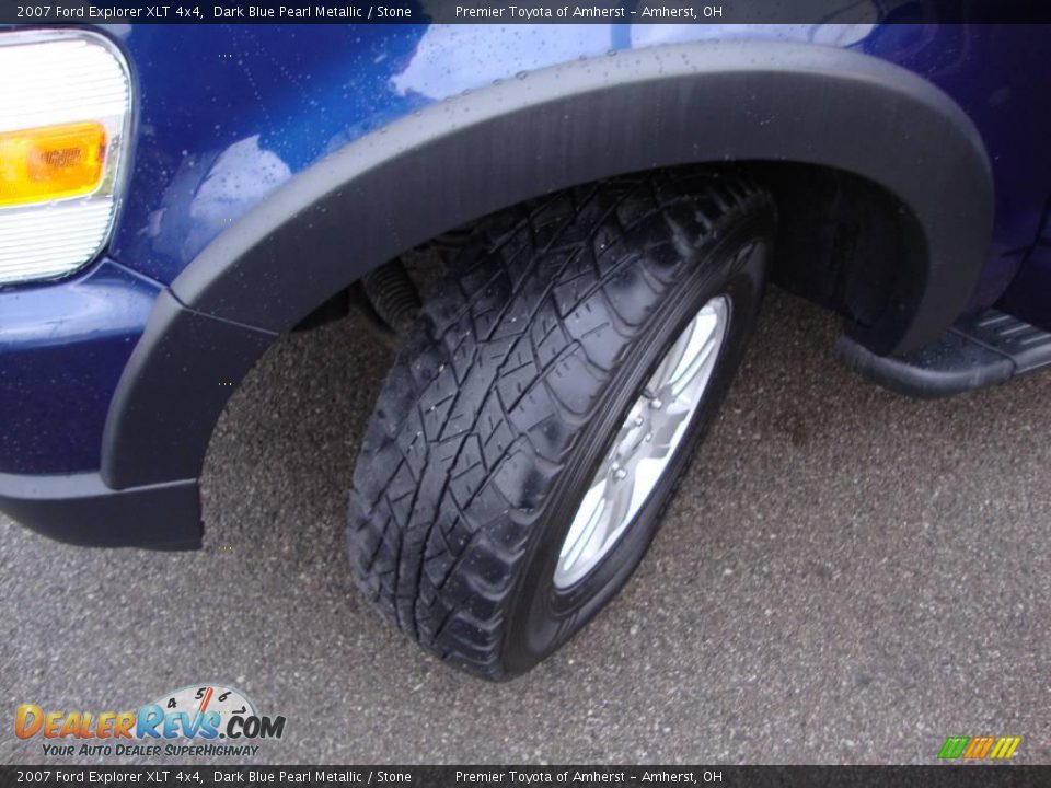 2007 Ford Explorer XLT 4x4 Dark Blue Pearl Metallic / Stone Photo #16