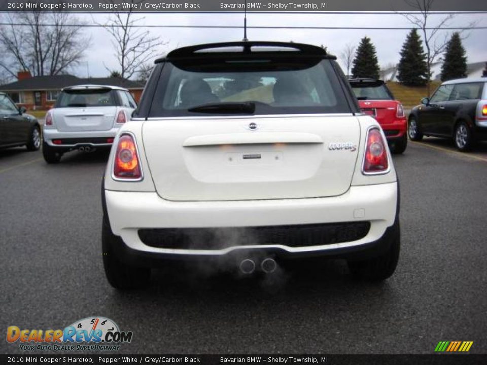 2010 Mini Cooper S Hardtop Pepper White / Grey/Carbon Black Photo #4