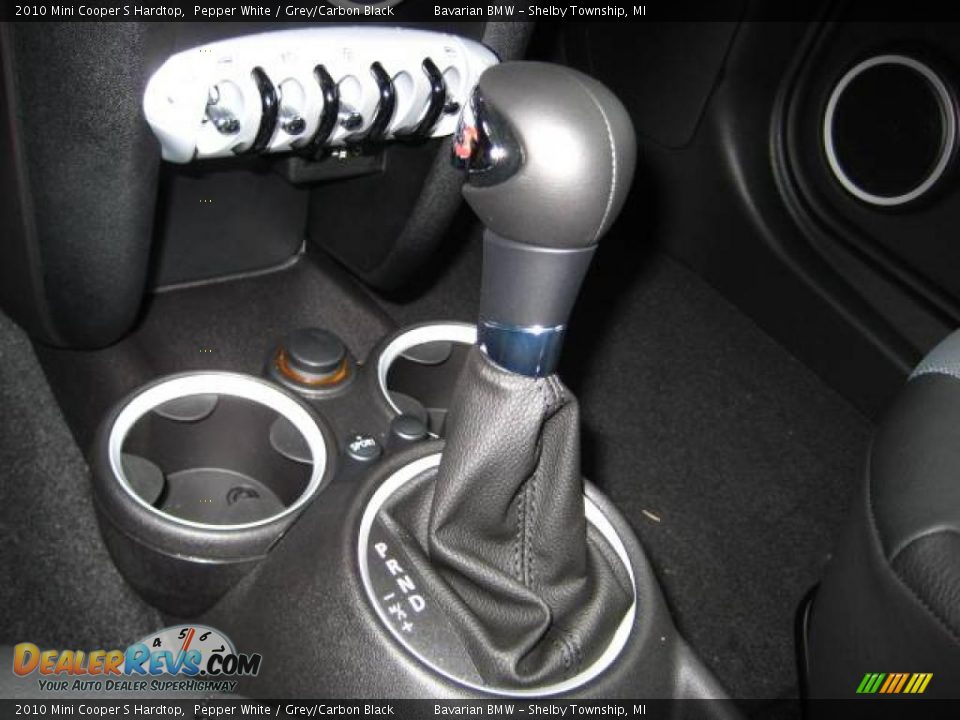 2010 Mini Cooper S Hardtop Pepper White / Grey/Carbon Black Photo #15