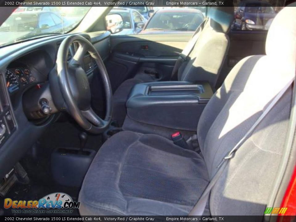 2002 Chevrolet Silverado 1500 LS Extended Cab 4x4 Victory Red / Graphite Gray Photo #6