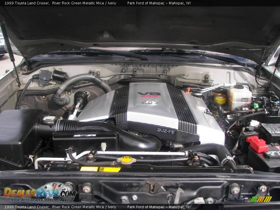 1999 Toyota Land Cruiser River Rock Green Metallic Mica / Ivory Photo #10