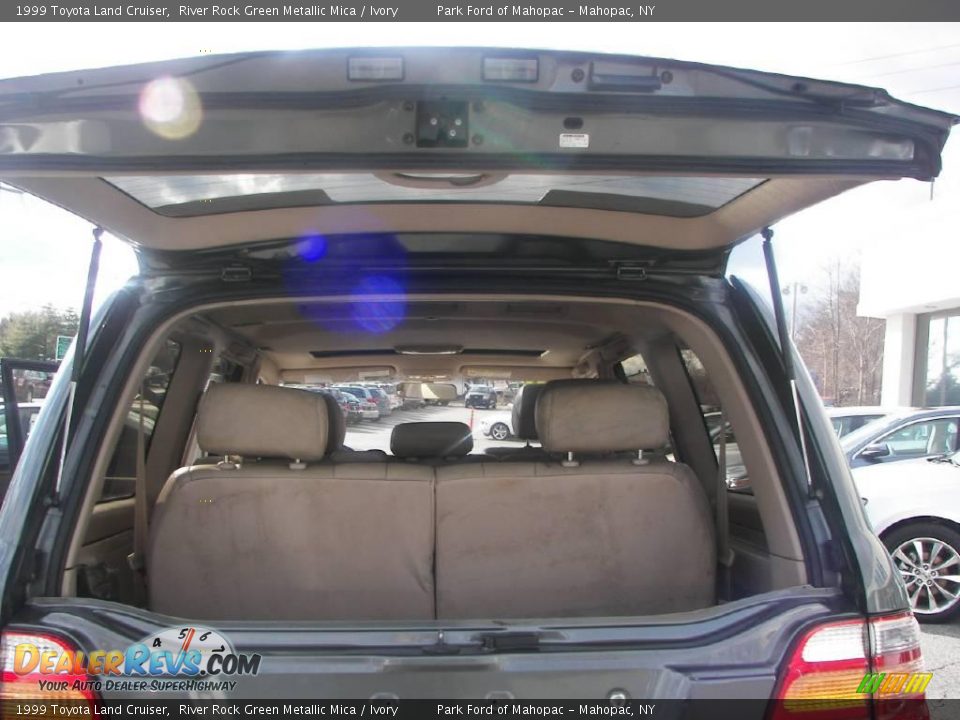 1999 Toyota Land Cruiser River Rock Green Metallic Mica / Ivory Photo #21