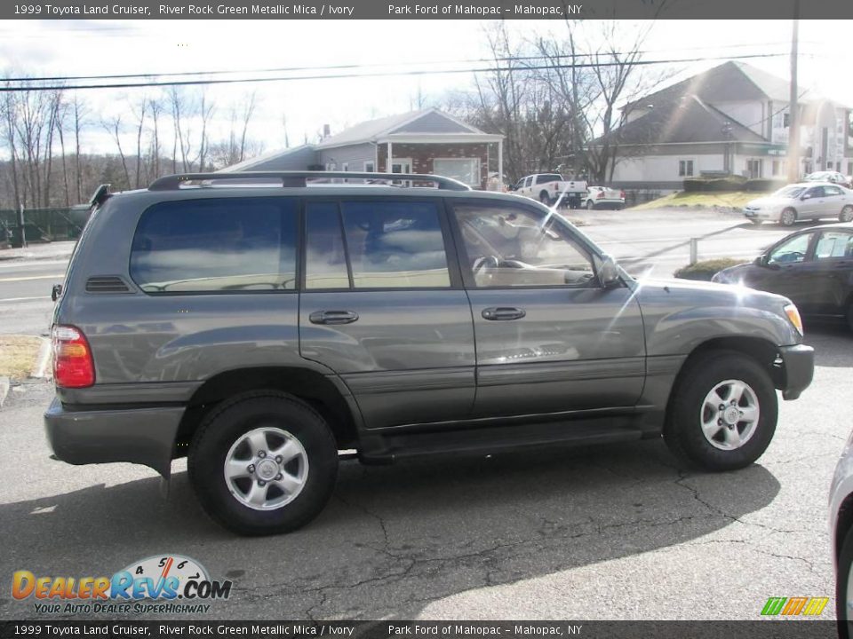 1999 Toyota Land Cruiser River Rock Green Metallic Mica / Ivory Photo #22