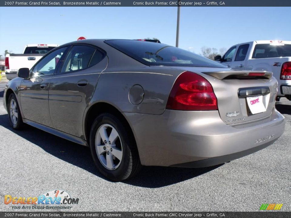 2007 Pontiac Grand Prix Sedan Bronzestone Metallic / Cashmere Photo #6