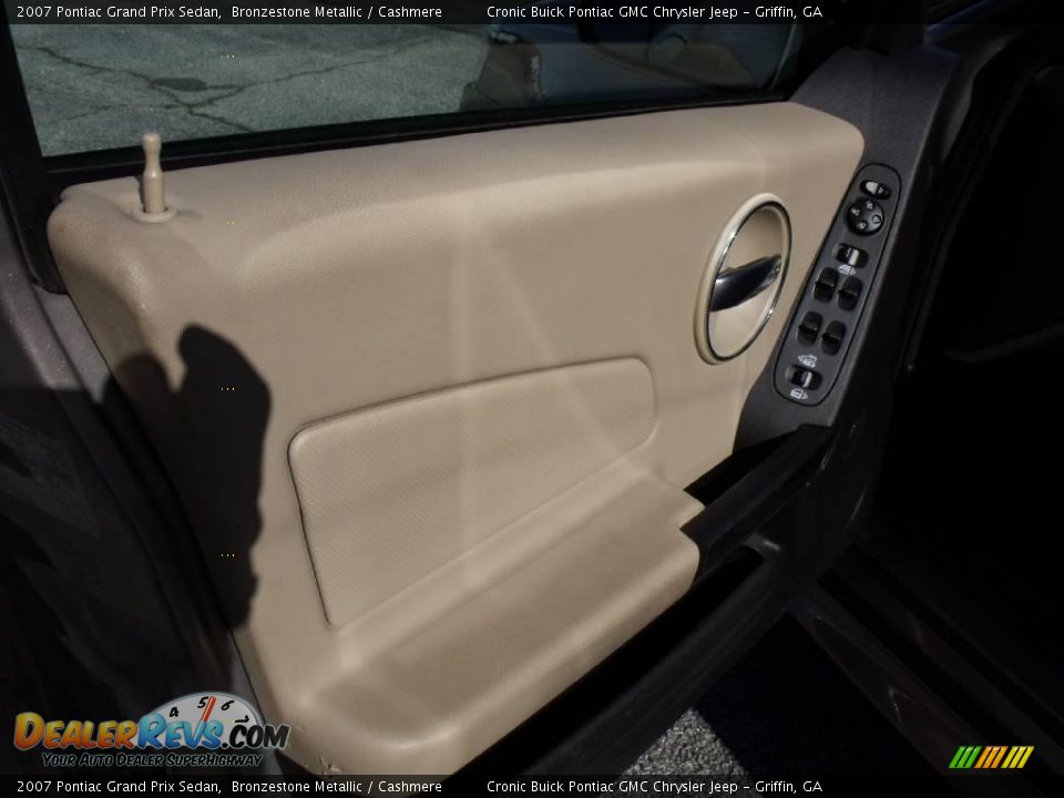 2007 Pontiac Grand Prix Sedan Bronzestone Metallic / Cashmere Photo #11