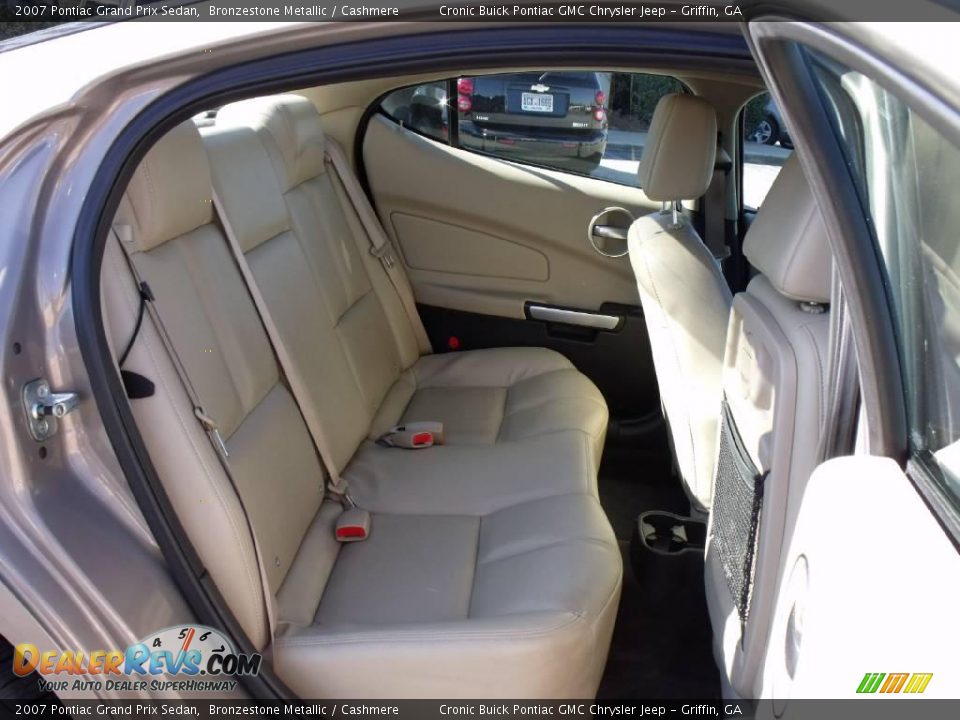 2007 Pontiac Grand Prix Sedan Bronzestone Metallic / Cashmere Photo #14
