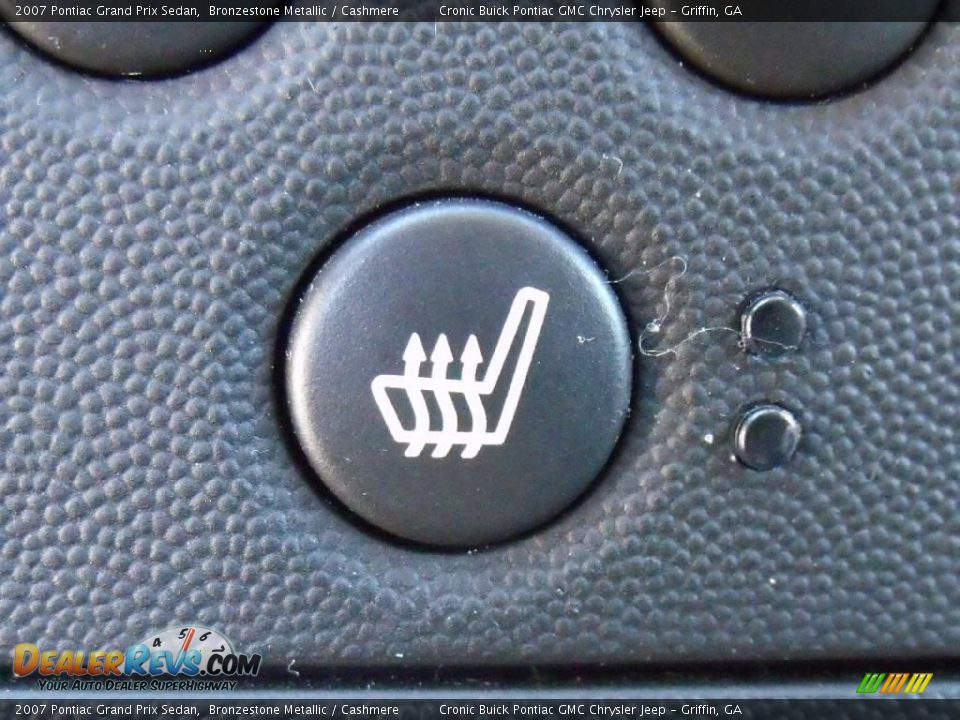 2007 Pontiac Grand Prix Sedan Bronzestone Metallic / Cashmere Photo #24