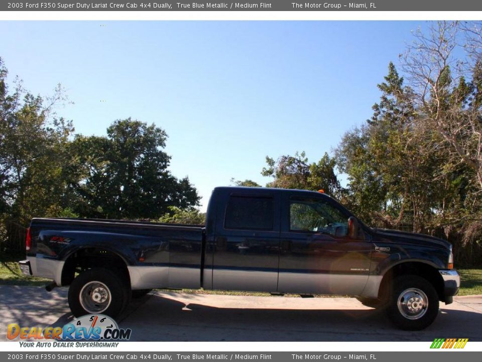 2003 Ford F350 Super Duty Lariat Crew Cab 4x4 Dually True Blue Metallic / Medium Flint Photo #12