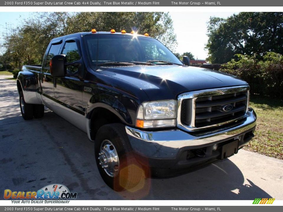 2003 Ford F350 Super Duty Lariat Crew Cab 4x4 Dually True Blue Metallic / Medium Flint Photo #17