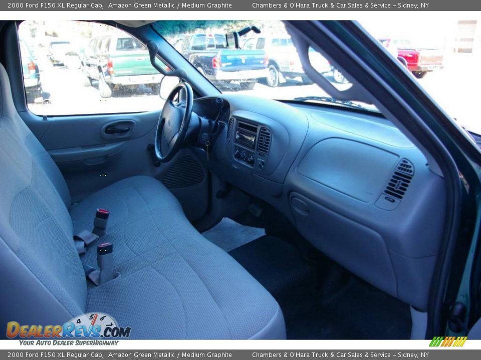 2000 Ford F150 XL Regular Cab Amazon Green Metallic / Medium Graphite Photo #9