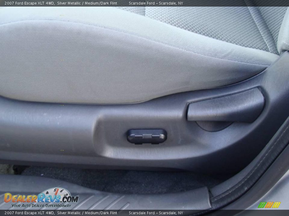 2007 Ford Escape XLT 4WD Silver Metallic / Medium/Dark Flint Photo #14