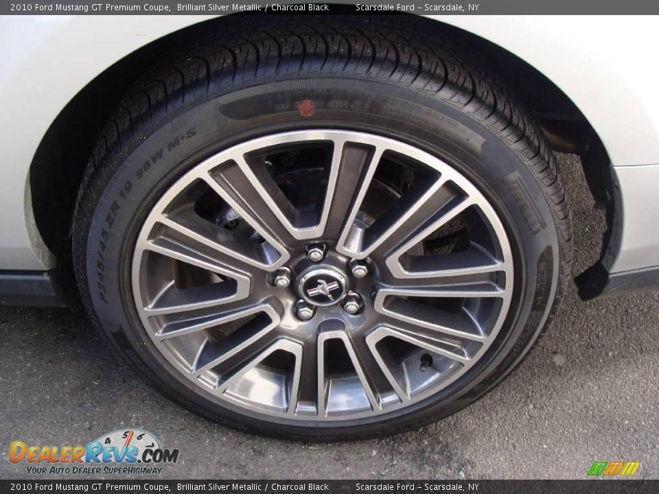 2010 Ford Mustang GT Premium Coupe Brilliant Silver Metallic / Charcoal Black Photo #8