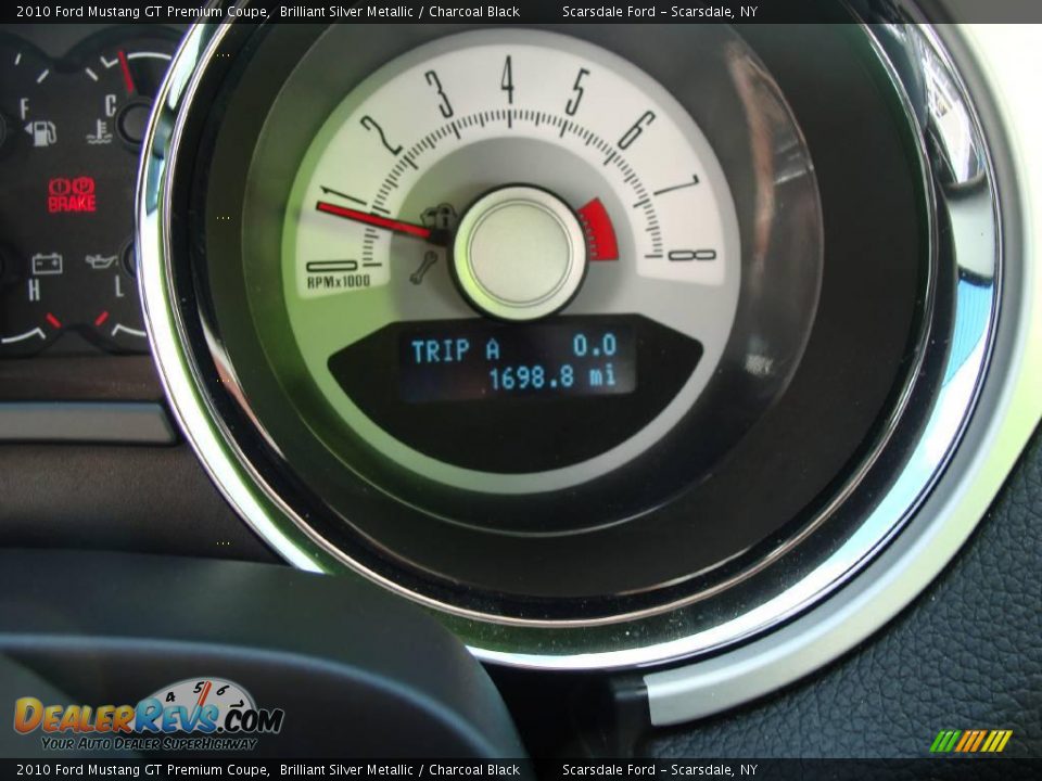 2010 Ford Mustang GT Premium Coupe Brilliant Silver Metallic / Charcoal Black Photo #25