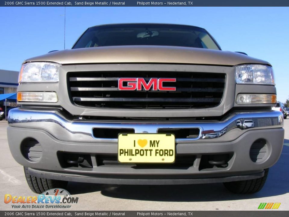 2006 GMC Sierra 1500 Extended Cab Sand Beige Metallic / Neutral Photo #9