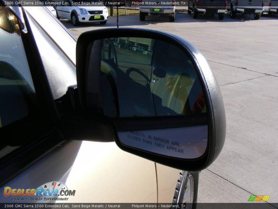 2006 GMC Sierra 1500 Extended Cab Sand Beige Metallic / Neutral Photo #17