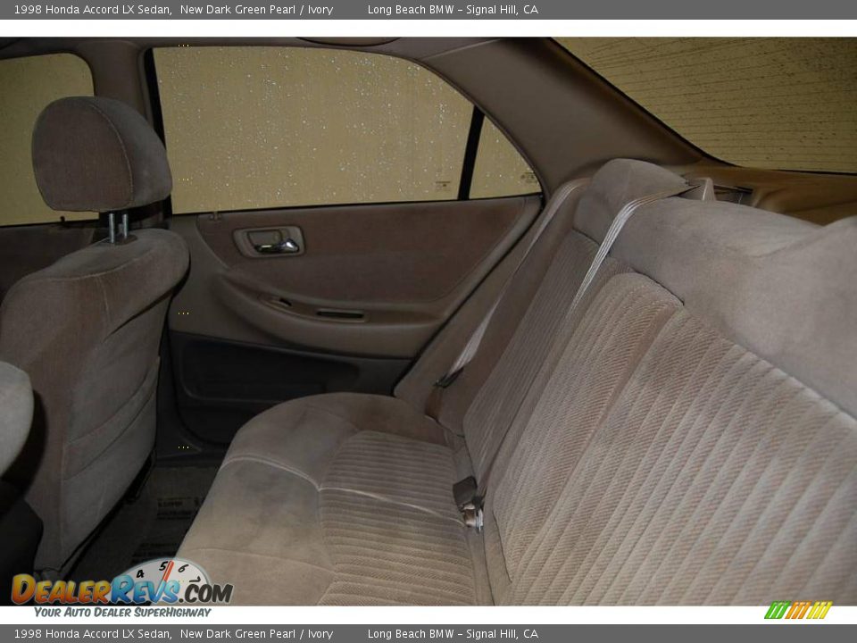 1998 Honda Accord LX Sedan New Dark Green Pearl / Ivory Photo #26