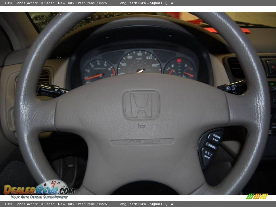1998 Honda Accord LX Sedan New Dark Green Pearl / Ivory Photo #31