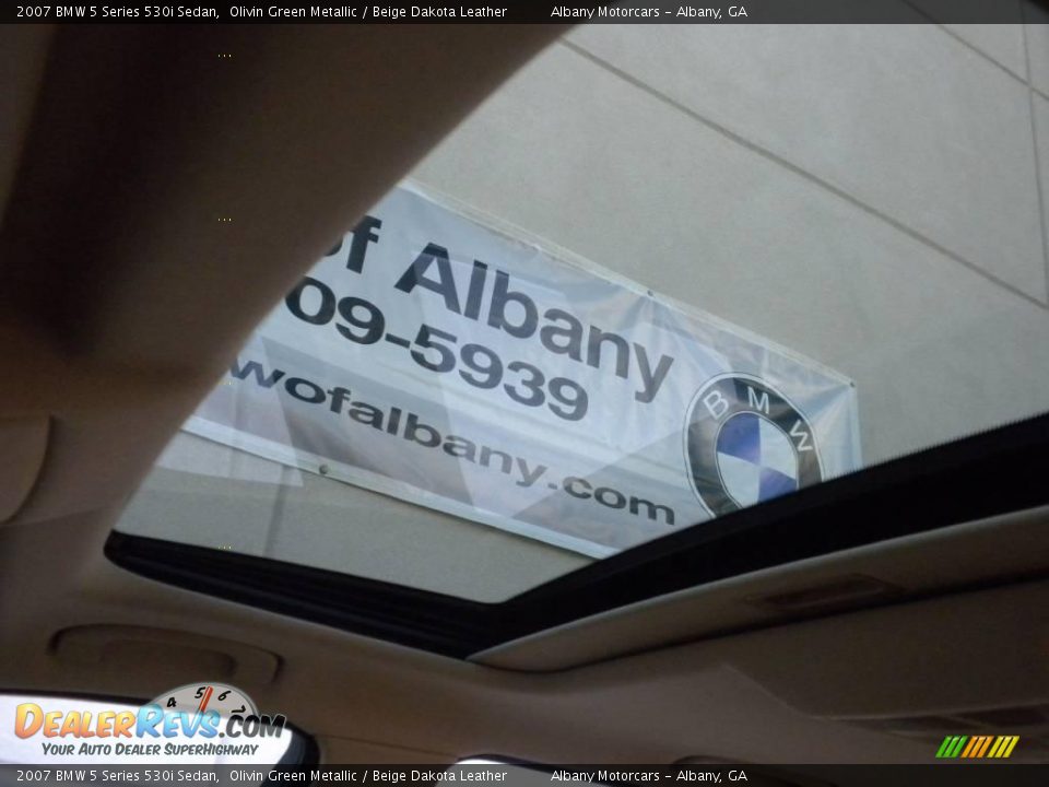 2007 BMW 5 Series 530i Sedan Olivin Green Metallic / Beige Dakota Leather Photo #11