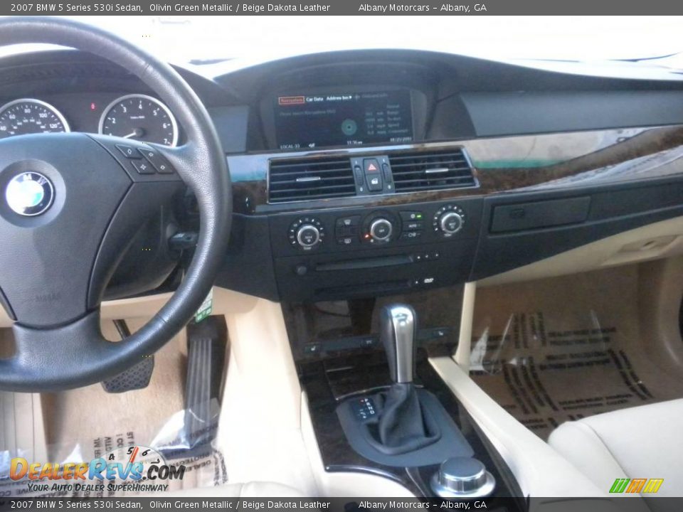2007 BMW 5 Series 530i Sedan Olivin Green Metallic / Beige Dakota Leather Photo #14