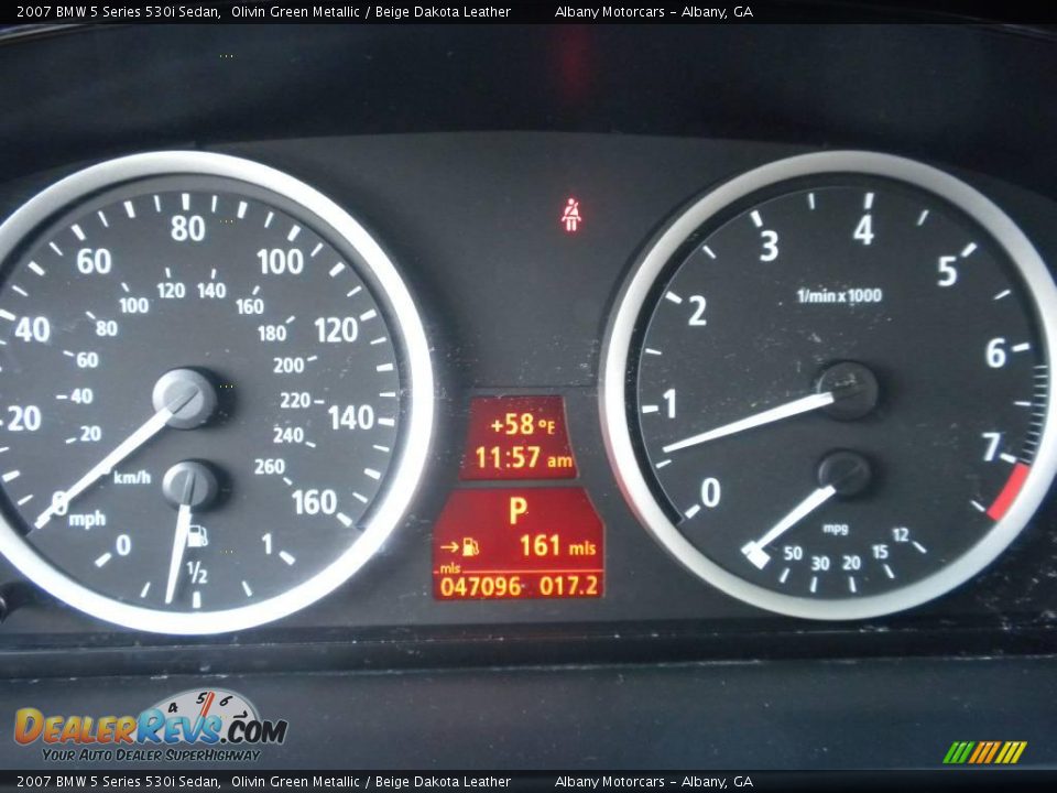 2007 BMW 5 Series 530i Sedan Olivin Green Metallic / Beige Dakota Leather Photo #17
