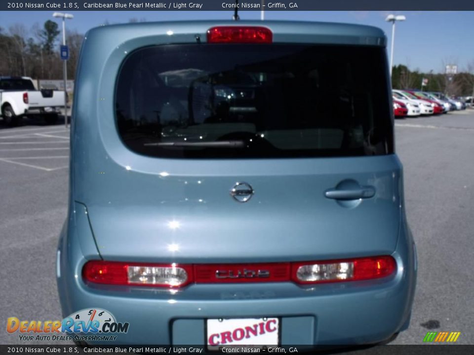 2010 Nissan Cube 1.8 S Caribbean Blue Pearl Metallic / Light Gray Photo #4