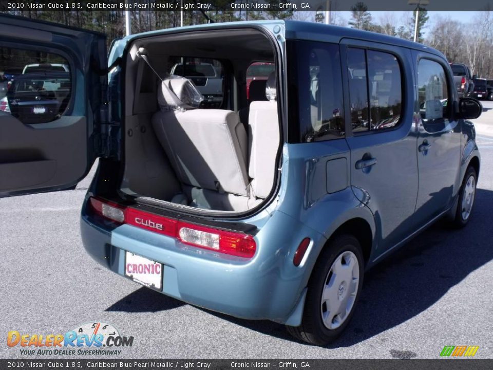 2010 Nissan Cube 1.8 S Caribbean Blue Pearl Metallic / Light Gray Photo #13