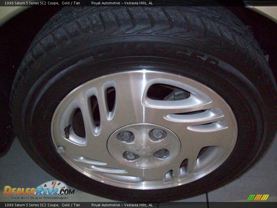 1999 Saturn S Series SC2 Coupe Gold / Tan Photo #8