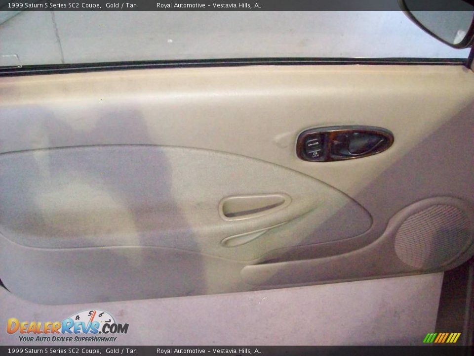 1999 Saturn S Series SC2 Coupe Gold / Tan Photo #12
