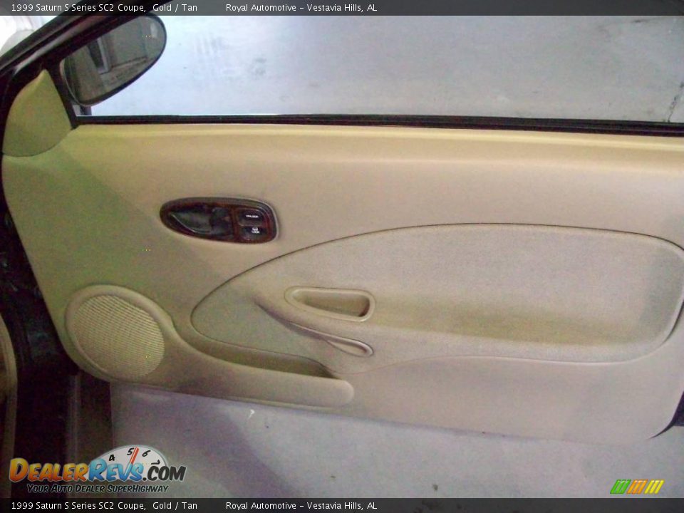 1999 Saturn S Series SC2 Coupe Gold / Tan Photo #23