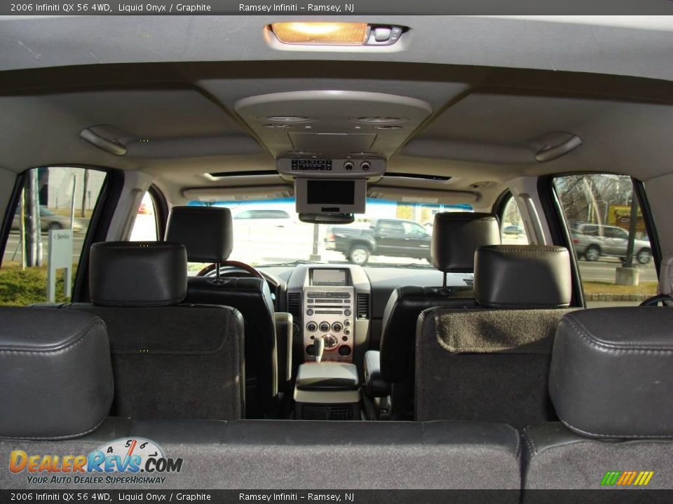 2006 Infiniti QX 56 4WD Liquid Onyx / Graphite Photo #7