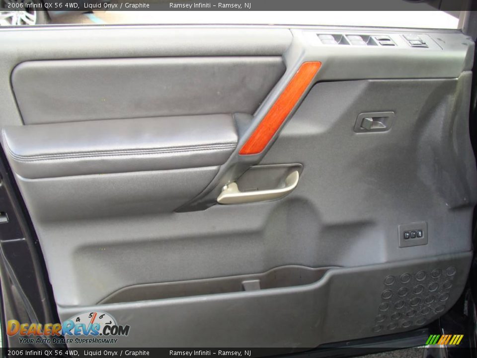 2006 Infiniti QX 56 4WD Liquid Onyx / Graphite Photo #11