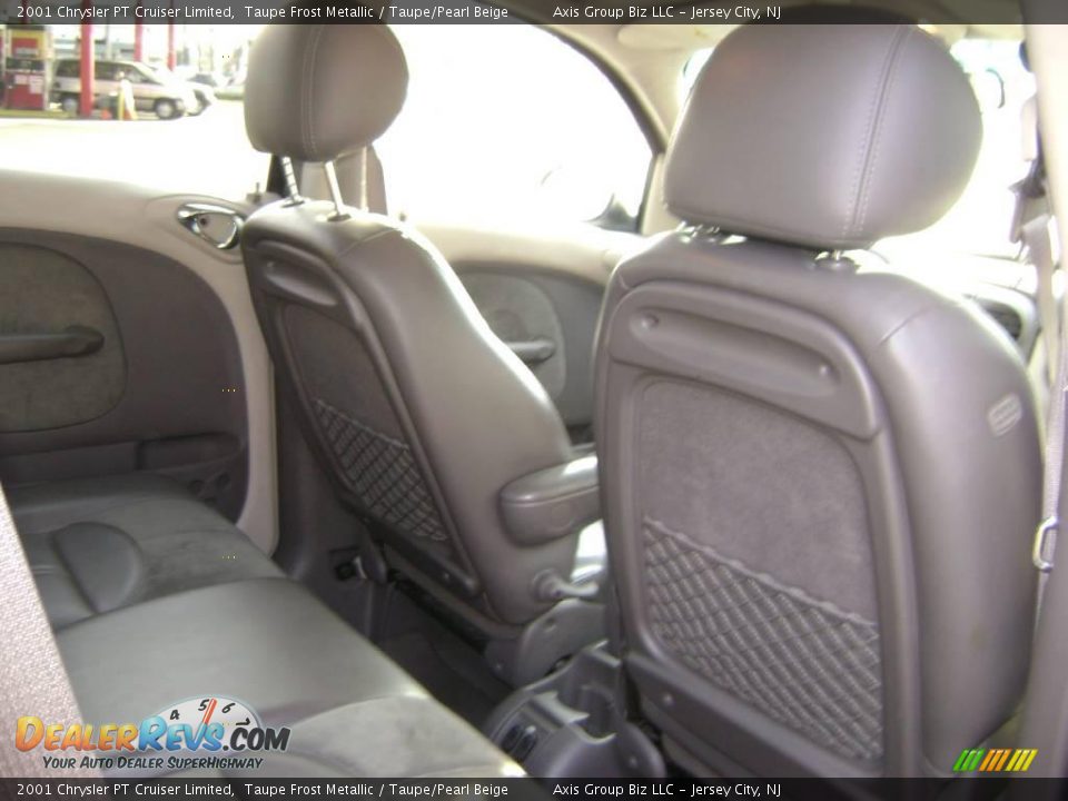 2001 Chrysler PT Cruiser Limited Taupe Frost Metallic / Taupe/Pearl Beige Photo #9