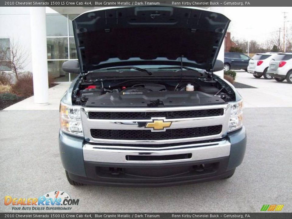 2010 Chevrolet Silverado 1500 LS Crew Cab 4x4 Blue Granite Metallic / Dark Titanium Photo #11