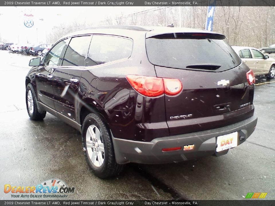 2009 Chevrolet Traverse LT AWD Red Jewel Tintcoat / Dark Gray/Light Gray Photo #4