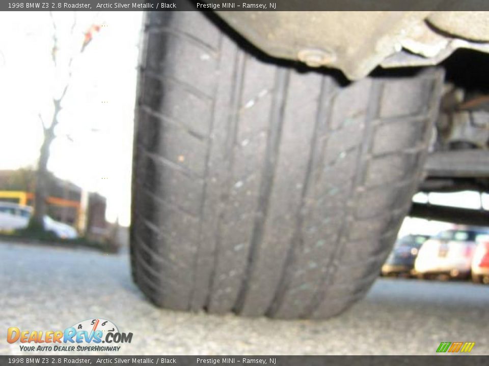 1998 BMW Z3 2.8 Roadster Arctic Silver Metallic / Black Photo #31