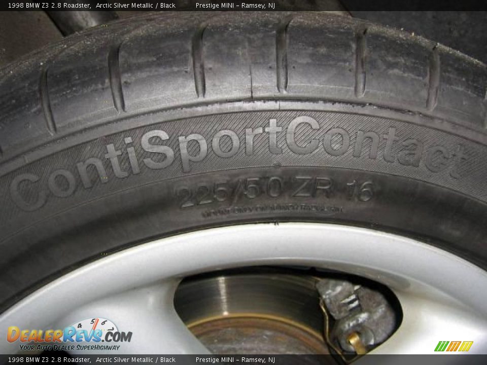 1998 BMW Z3 2.8 Roadster Arctic Silver Metallic / Black Photo #34