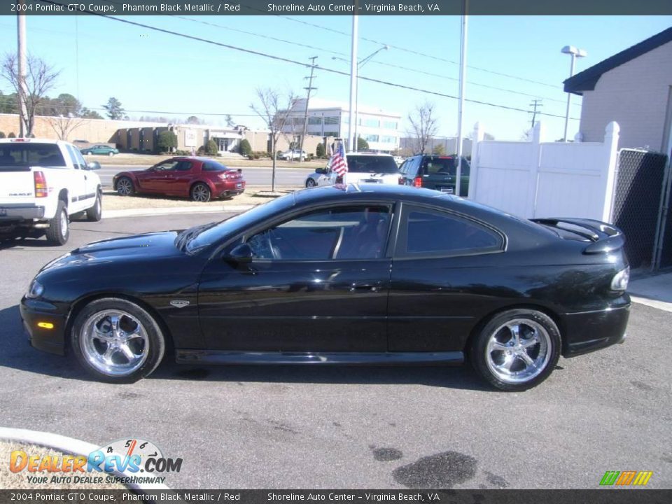 2004 Pontiac GTO Coupe Phantom Black Metallic / Red Photo #3