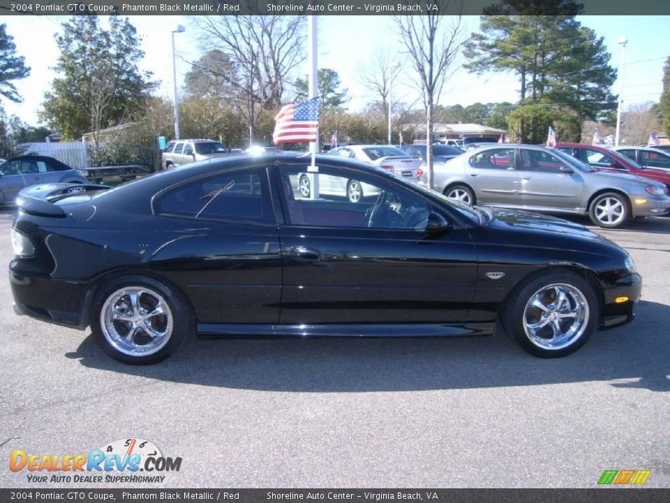 2004 Pontiac GTO Coupe Phantom Black Metallic / Red Photo #7