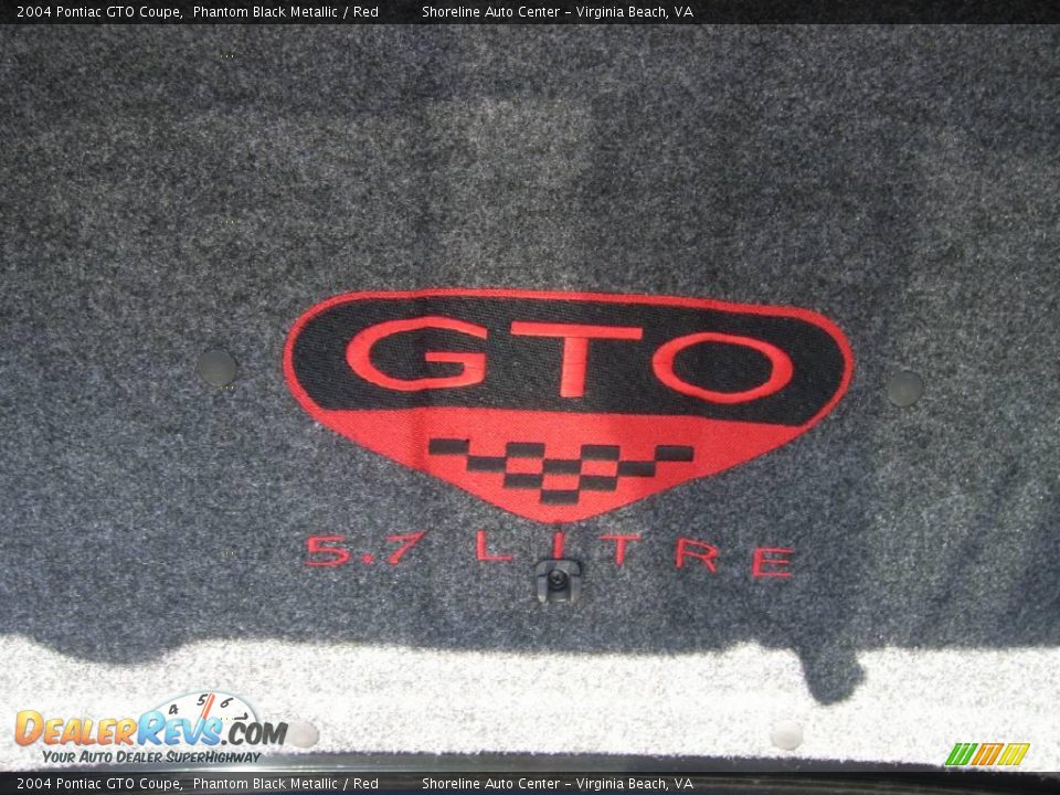 2004 Pontiac GTO Coupe Phantom Black Metallic / Red Photo #18