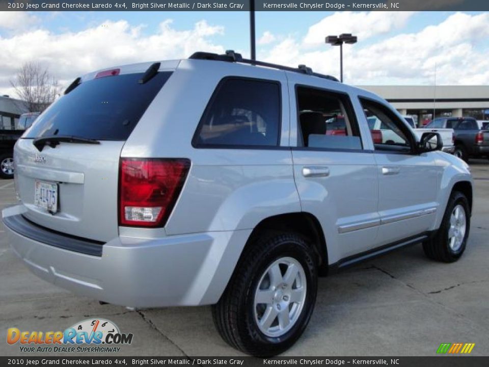 2010 Jeep Grand Cherokee Laredo 4x4 Bright Silver Metallic / Dark Slate Gray Photo #4