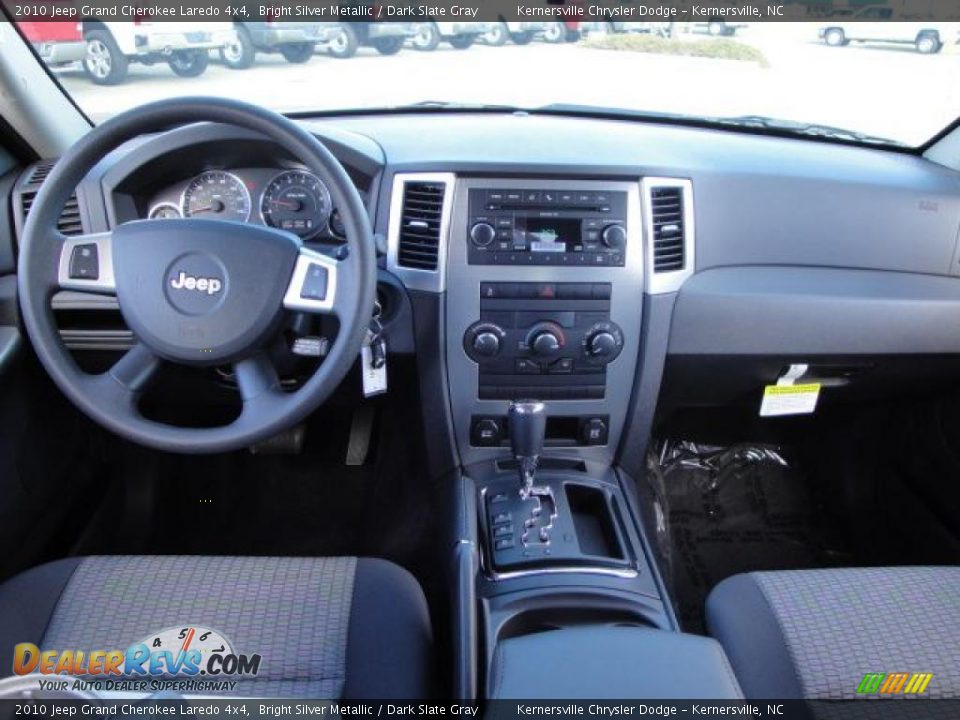2010 Jeep Grand Cherokee Laredo 4x4 Bright Silver Metallic / Dark Slate Gray Photo #13