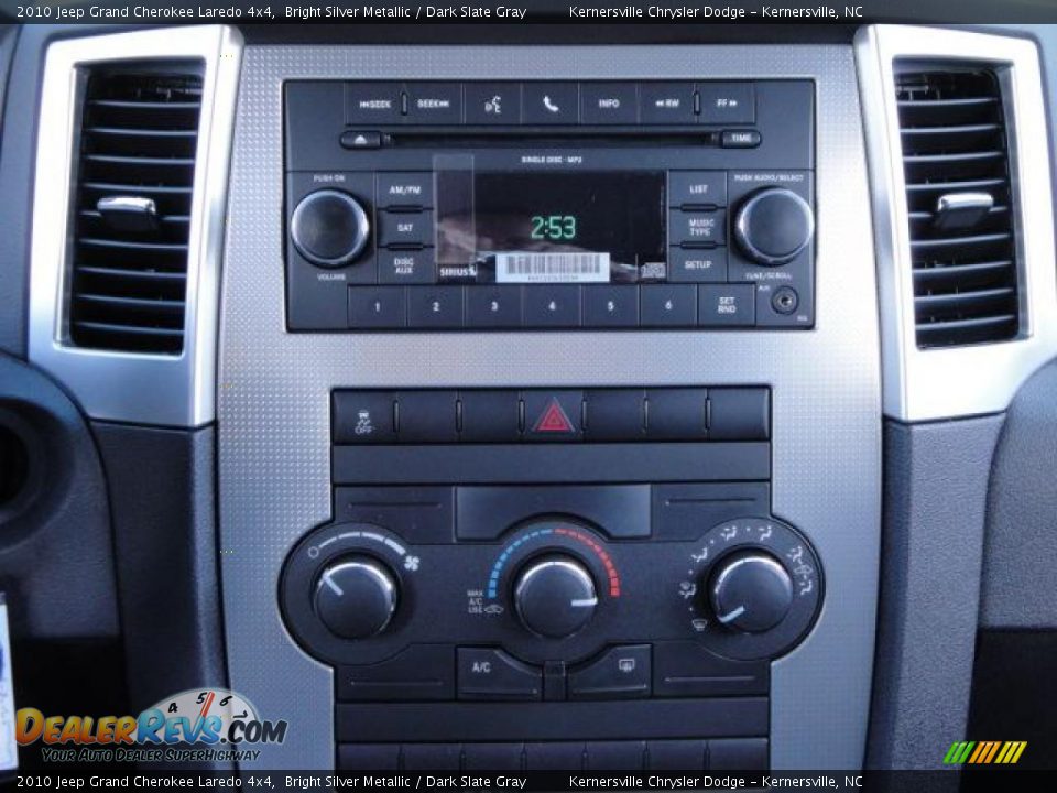2010 Jeep Grand Cherokee Laredo 4x4 Bright Silver Metallic / Dark Slate Gray Photo #14