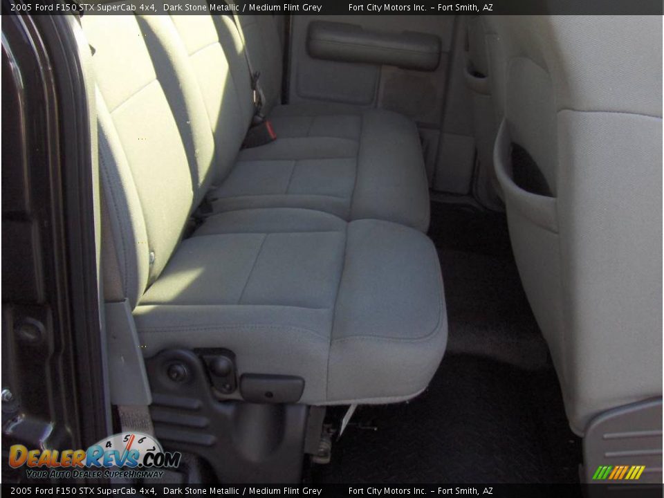 2005 Ford F150 STX SuperCab 4x4 Dark Stone Metallic / Medium Flint Grey Photo #7