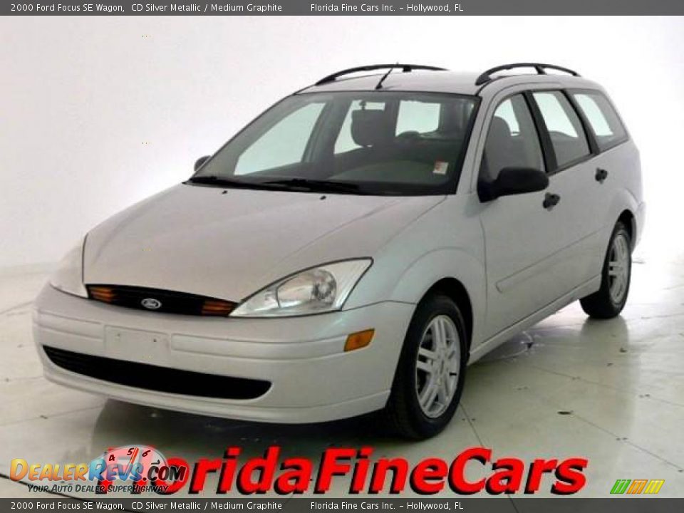 2000 Ford Focus SE Wagon CD Silver Metallic / Medium Graphite Photo #1