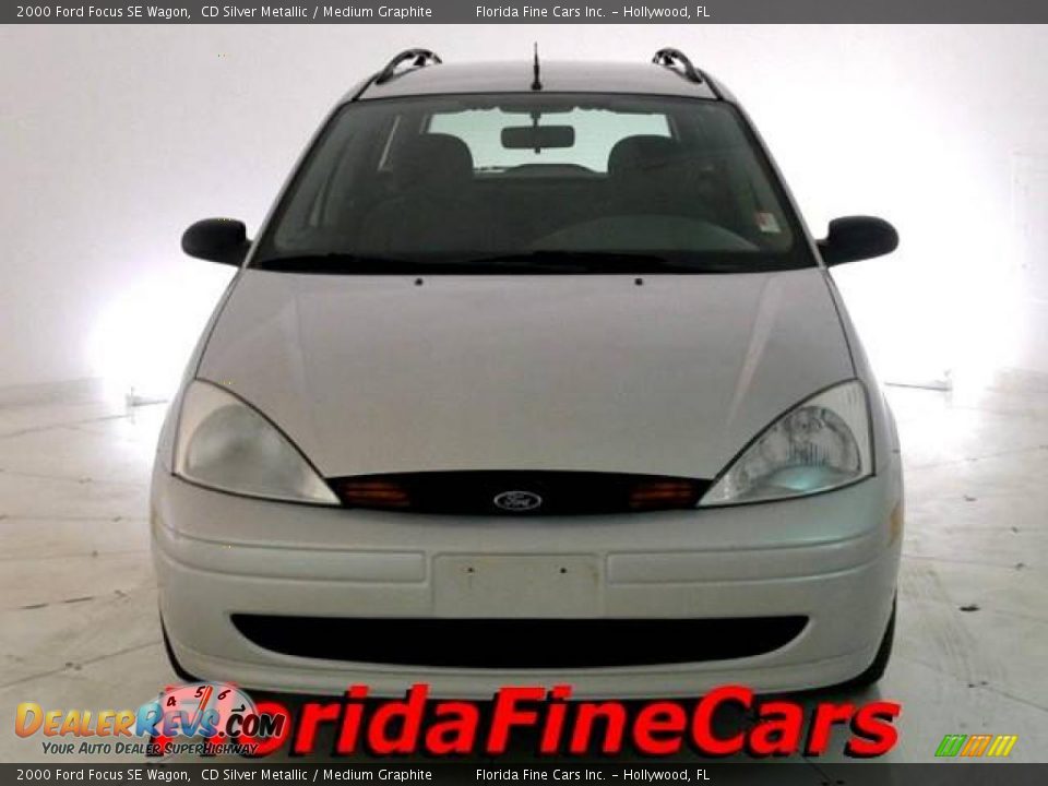 2000 Ford Focus SE Wagon CD Silver Metallic / Medium Graphite Photo #5
