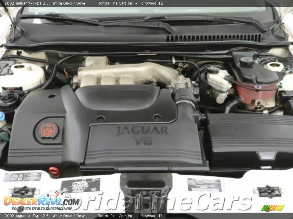 2002 Jaguar X-Type 2.5 White Onyx / Dove Photo #9