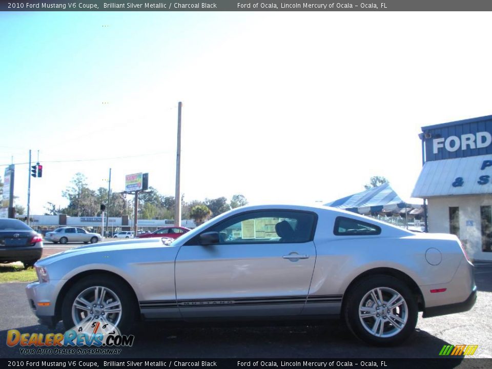 2010 Ford Mustang V6 Coupe Brilliant Silver Metallic / Charcoal Black Photo #2