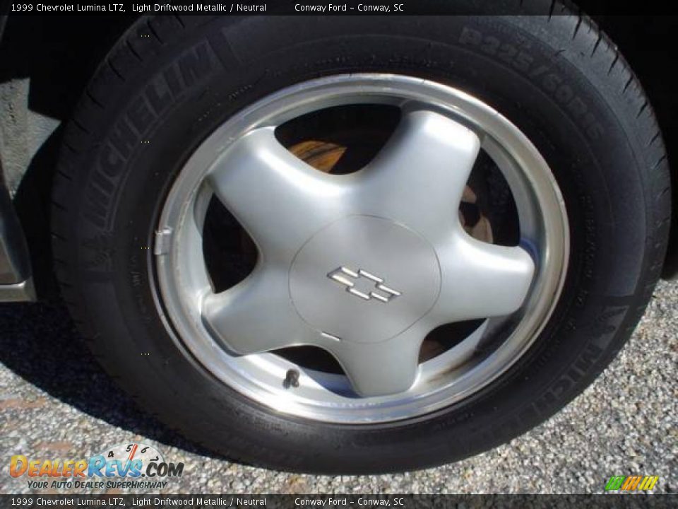 1999 Chevrolet Lumina LTZ Light Driftwood Metallic / Neutral Photo #9